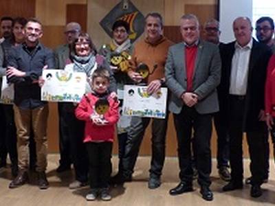 La colla “Confetti” guanya el Confeti d’or com millor comparsa al Cós Blanc, el premi a la carretel·la se l’emporta ‘la Traca’ i la colla ‘Picardies’ guanya en categoria de disfressa