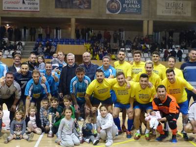 L’equip Ferrellar guanya la final de les 24 hores de futbol sala de Festa Major