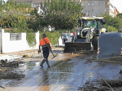 Salou atén una trentena d’afectats per les inundacions del barranc de Barenys d’aquest octubre