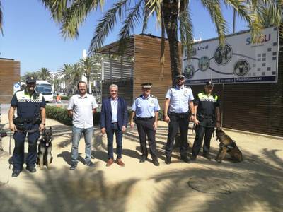 La Policia Local de Salou presenta la seva unitat canina