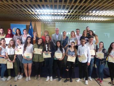 Salou premia les millors idees de negoci dins el programa l’Institut Emprèn