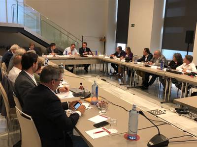 La AMT tracta sobre els habitatges d'ús turístic reclamant normalitzar la seva activitat i el seu impacte