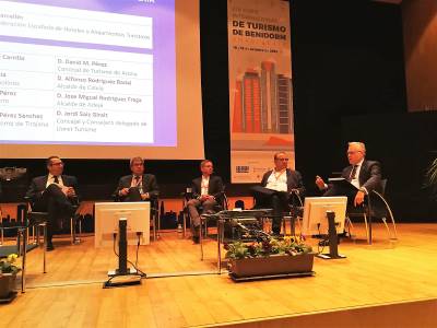 Salou demana més compromís de les administracions superiors en la renovació i modernització de les destinacions turístiques