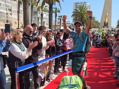 DAVID GIMÉNEZ: Caminar per fora, trobar-se per dins