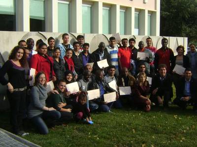 Acció Social organitza amb èxit la cloenda del primer trimestre dels cursos i tallers de formació per a nouvinguts/des i obre una nova inscripció