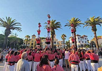 📸 GALERIA: Salou fa pinya amb l’actuació de la Colla Vella dels Xiquets de Valls