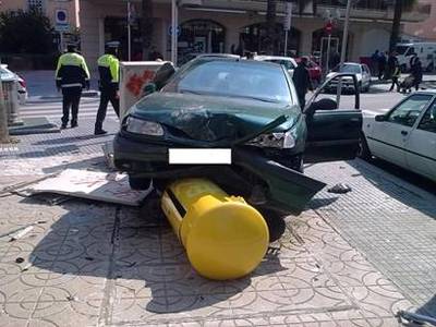 Detingut un conductor a Salou per delictes contra la seguretat del trànsit
