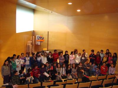 EL CEIP Europa de Salou obre l’aula d’expressió oral del municipi amb l’obra “el medi ambient”