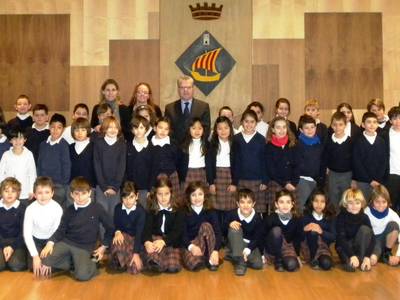 Els alumnes de 3er de Primària de l'Elisabeth s'entrevisten amb l'alcalde