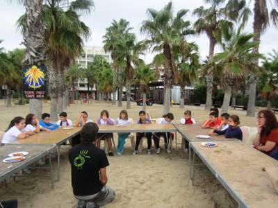 Els alumnes de cicle mitjà de les escoles Salou, Europa i Voramar participen als tallers de sostenibilitat energètica