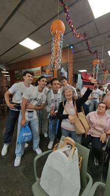 📷 Els candidats a Míster RNB España comparteixen els seus projectes socials amb la gent gran de Salou