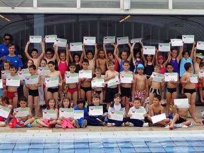 Esports lliura els diplomes als estudiants de segon de primària de les escoles de Salou