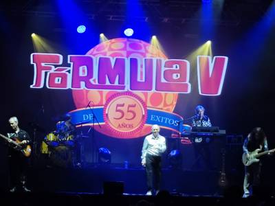 📸 Fórmula V conquista el públic de Salou amb un recital de records i grans èxits