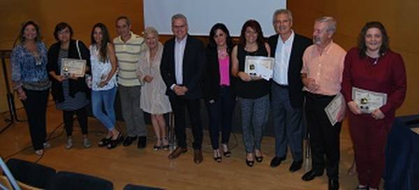 Francisco Javier Aguirre i Maite Vilaplana guanyadors del primer Certamen Literari nacional sobre Alzheimer