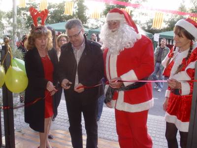 Inaugurada la vuitena Fira Benèfica de Nadal de Salou