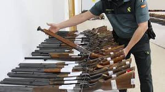 Interior aprova nova regulació sobre el registre d'armes
