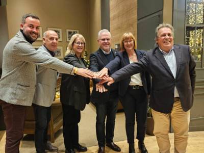 Ja són 30 els municipis catalans que s'oposen al decret-llei sobre els HUTs