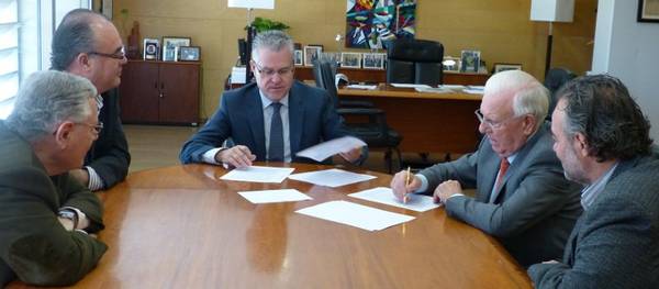 L’Ajuntament de Salou i la Fundació Onada signen un conveni que donarà feina a 22 persones en risc d’exclusió
