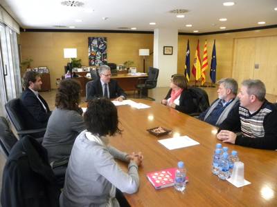 L’Ajuntament subvenciona el programa a les escoles per fer natació a la Piscina Municipal