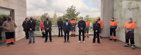 L’alcalde de Salou dona la benvinguda a les dotze persones seleccionades que passen a formar part del Pla d’Ocupació Local ‘Jaume I 2020’