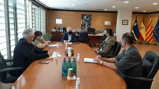 L’alcalde de Salou es reuneix amb l’Associació de Veïns Salou Est per parlar sobre l’avinguda de Carles Buïgas