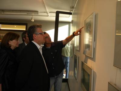 L’Alcalde de Salou inaugura l’Exposició Fotogràfica ‘Instants de Natura’