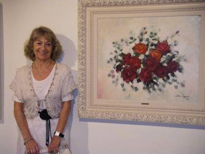 L’alcalde inaugura l’exposició pictòrica ‘Flores de la India y otras flores’ de Maria Luisa Barra Nogueras