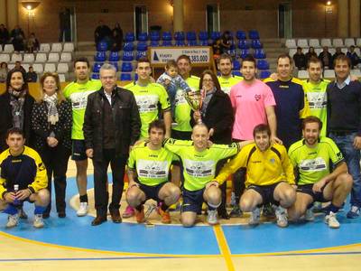 L’equip Transports i Excavacions Salou guanya el XV torneig de les 24 hores de Futbol Sala