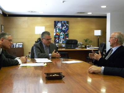 L’escola Internacional del Camp-Salou se suma al conveni per contractar aturats de la borsa de treball del municipi