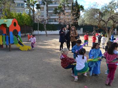 L’escola Santa Maria del Mar inaugura la reforma del pati d’educació infantil