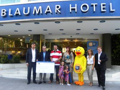 L’hotel Blaumar celebra els 25 anys d’història obsequiant amb una estada al client 3 milions