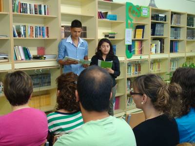L’IES Marta Mata de Salou edita un llibre de contes ‘Posem que parlem de Salou’