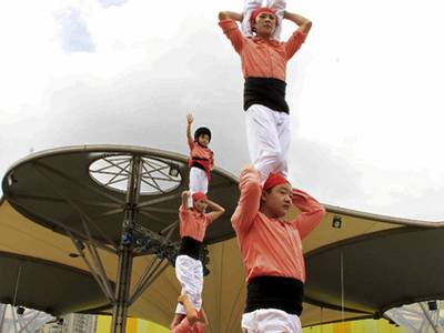 La colla xinesa de Hagzhou farà castells a Salou aquest diumenge