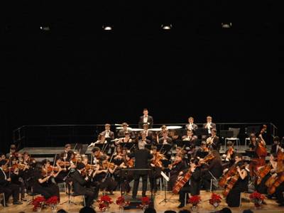 La JONC arriba al Teatre Auditori de Salou sota la direcció de Karl Anton Rickenbacher
