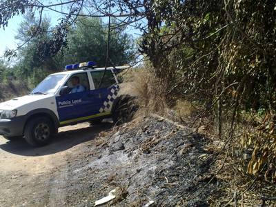 La Policia Local de Salou deté una persona que intenta provocar un incendi