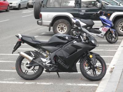 La Policia Local de Salou enceta la campanya informativa, ‘Motocivisme a Salou: prevenció, civisme i seguretat en motos i ciclomotors’
