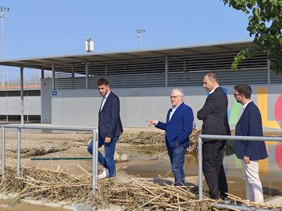 L'Ajuntament assegura la continuïtat esportiva de 800 persones signant un conveni amb el Complex Esportiu de Salou