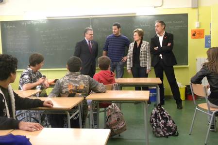 L'alcalde de Salou finalitza les visites als centres educatius i les reunions amb les AMPES