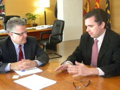 L'alcalde de Salou vol coordinar amb entitats municipalistes accions per millorar el finançament turístic