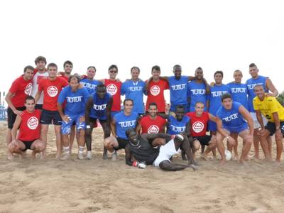 L'equip Tutut guanya la XXX edició del torneig de futbol platja