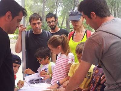Més de 100 persones participen en el Bioblitz al Cap de Salou per identificar espècies
