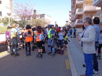 Més de 300 patinadors gaudeixen de la Ruta Costa Daurada