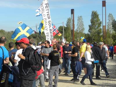 Milers de persones viuen en directe la prova de qualificació del RallyRACC Catalunya Costa Daurada a Salou