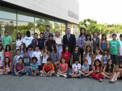 Recepció als alumnes de l’Escola Salou, guanyadors del premi Baldiri i Reixac