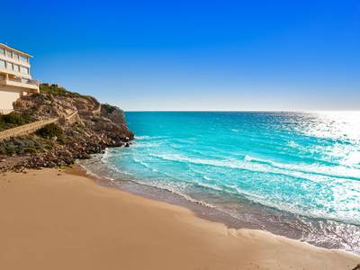 Salou amplia les zones sense fum a les platges per promoure la salut i la convivència