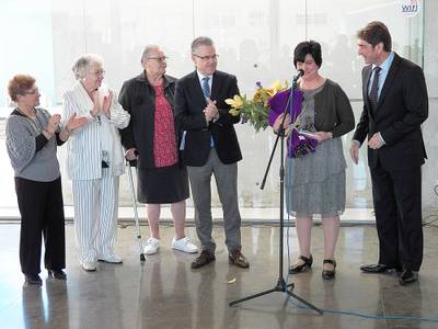 Salou, celebra el Dia Internacional de la Dona amb una exposició i homenatge a la treballadora de més antiguitat de l’Ajuntament
