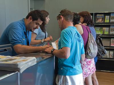 Salou es prepara per a l’operació arribada de Setmana Santa