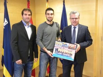 Salou felicita l’esportista local Sergi Pau Gabriel pels èxits aconseguits al Mundial de la Xina de Corfbol
