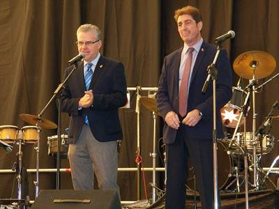 Salou homenatja a la seva gent gran en un multitudinari berenar de Festa Major d’hivern