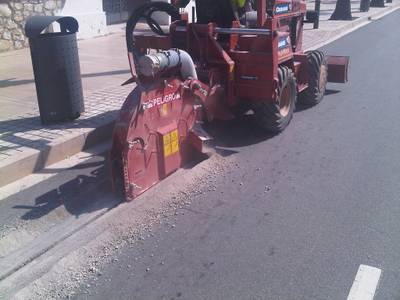 Salou instal·la fibra òptica al municipi per connectar els edificis municipals